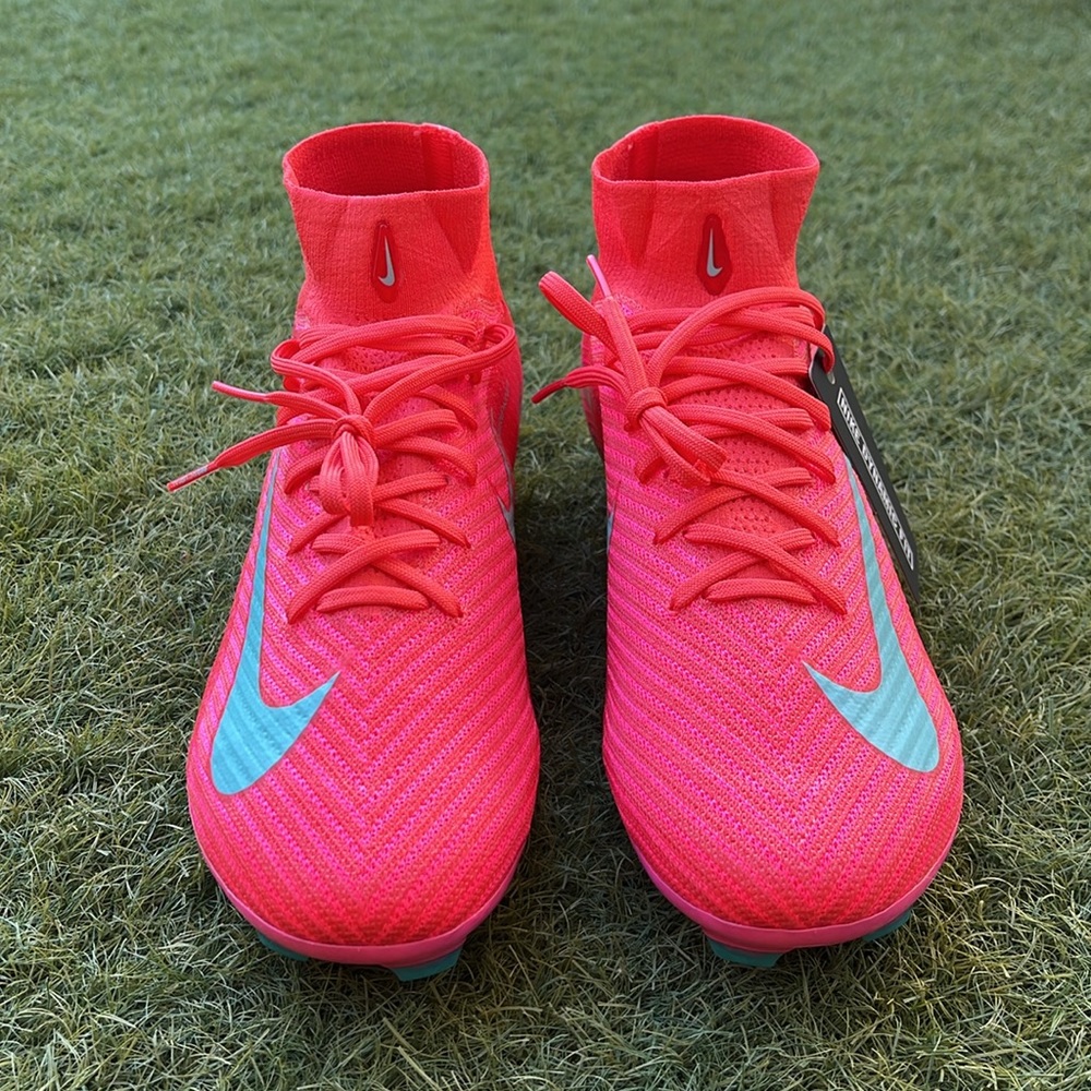 Nike Zoom Superfly 10 Elite FG Cleats - Picture 2 of 6